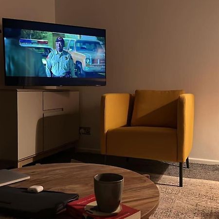 Apartmán Revamped Holywood Town Centre House Exteriér fotografie
