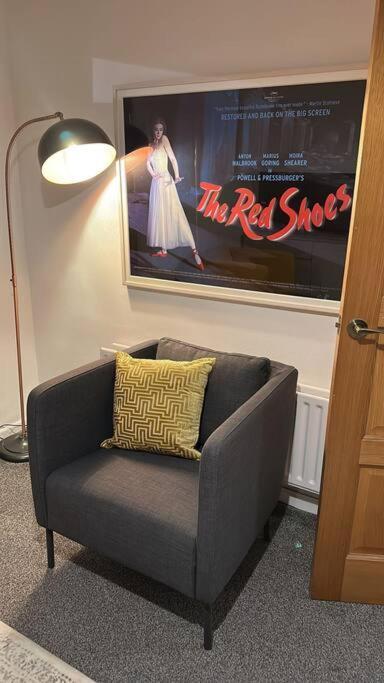 Apartmán Revamped Holywood Town Centre House Exteriér fotografie